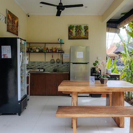 Bubu Canggu Guesthouse Екстер'єр фото