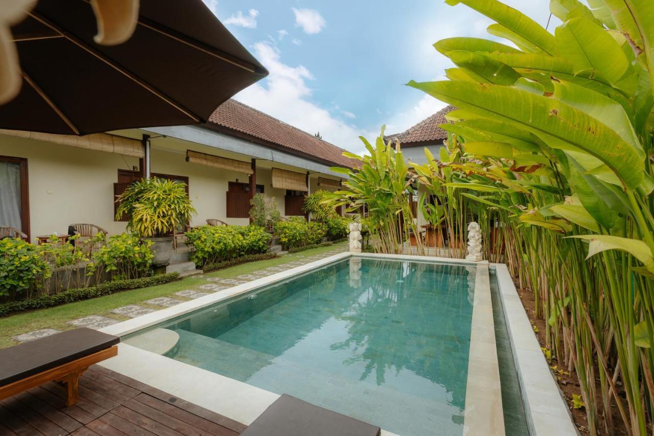 Bubu Canggu Guesthouse Екстер'єр фото