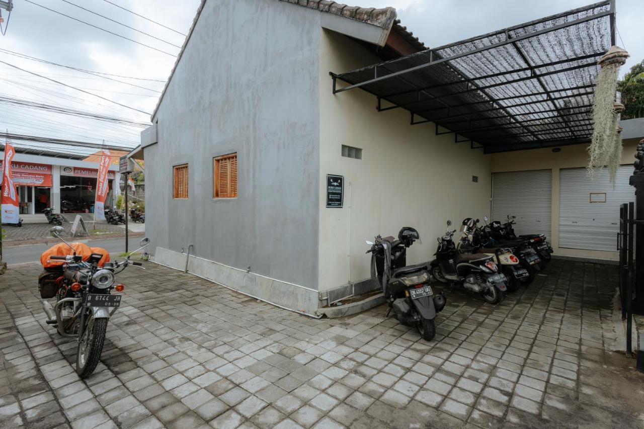 Bubu Canggu Guesthouse Екстер'єр фото