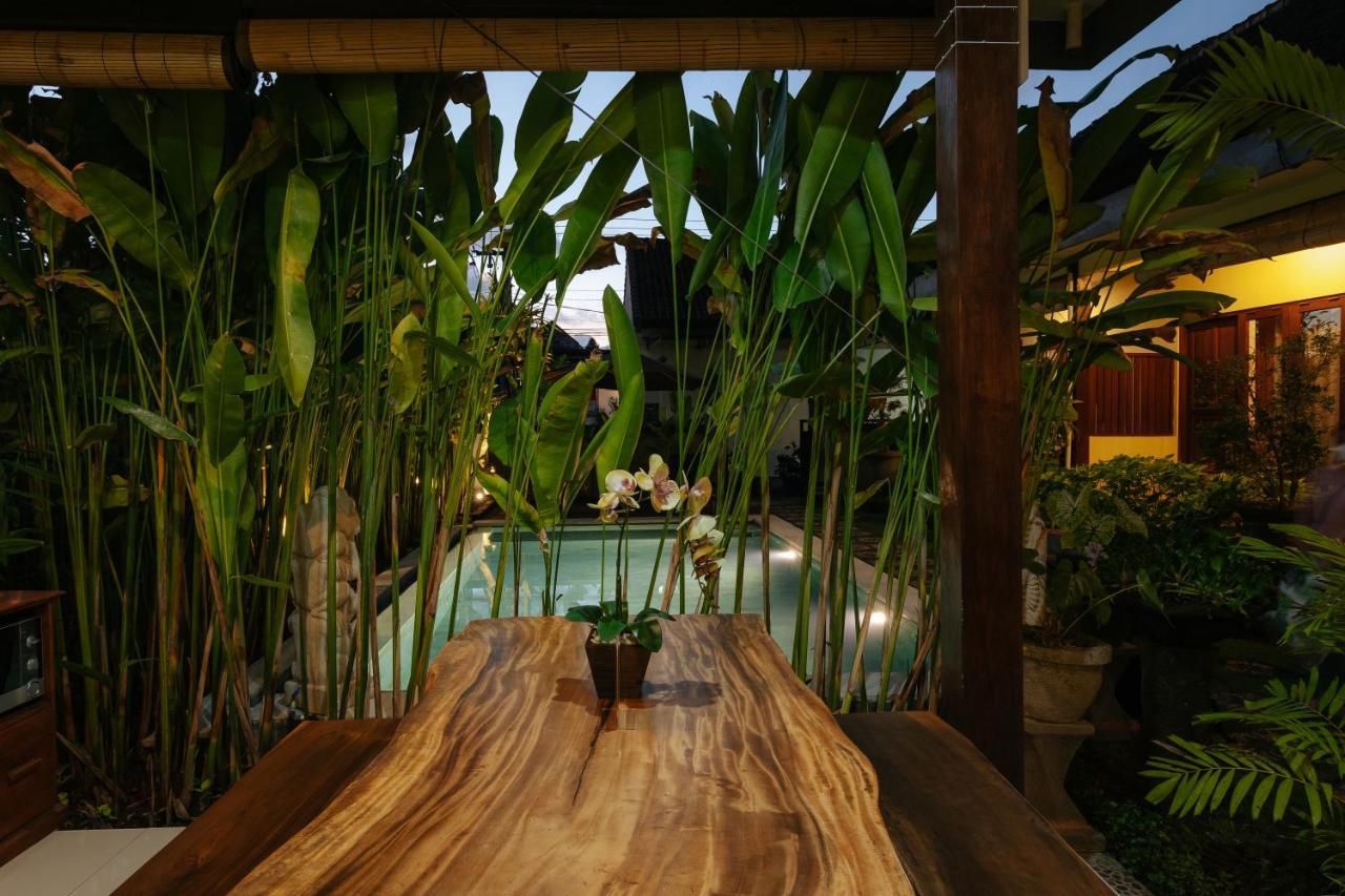 Bubu Canggu Guesthouse Екстер'єр фото