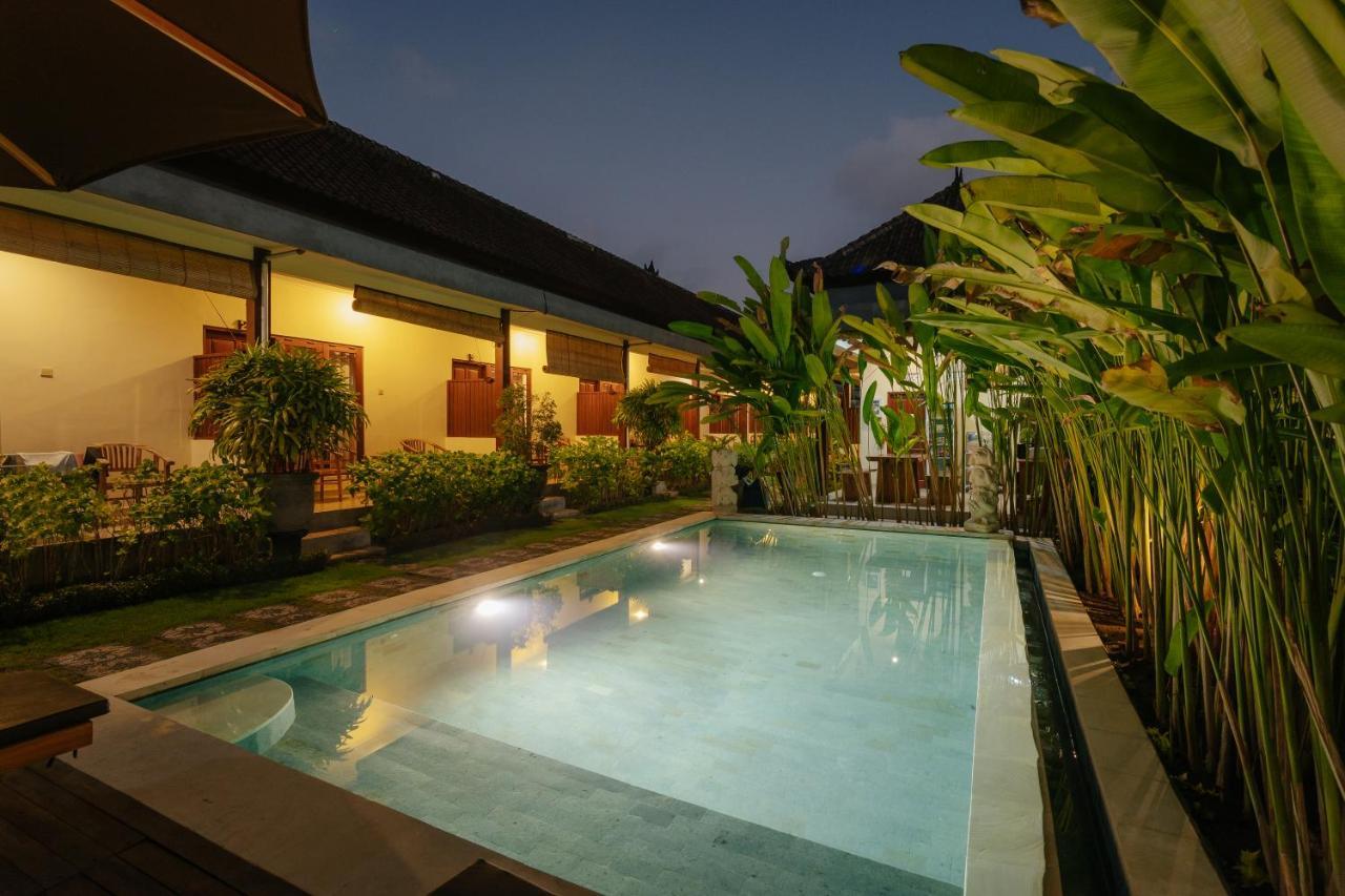 Bubu Canggu Guesthouse Екстер'єр фото